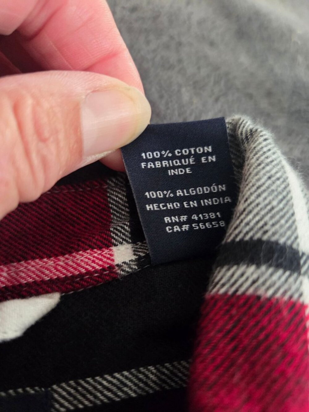 Chaps Mens Performance Flannel Shirt L Red Black Plaid LS Button-up Cotton - Picture 5 of 6